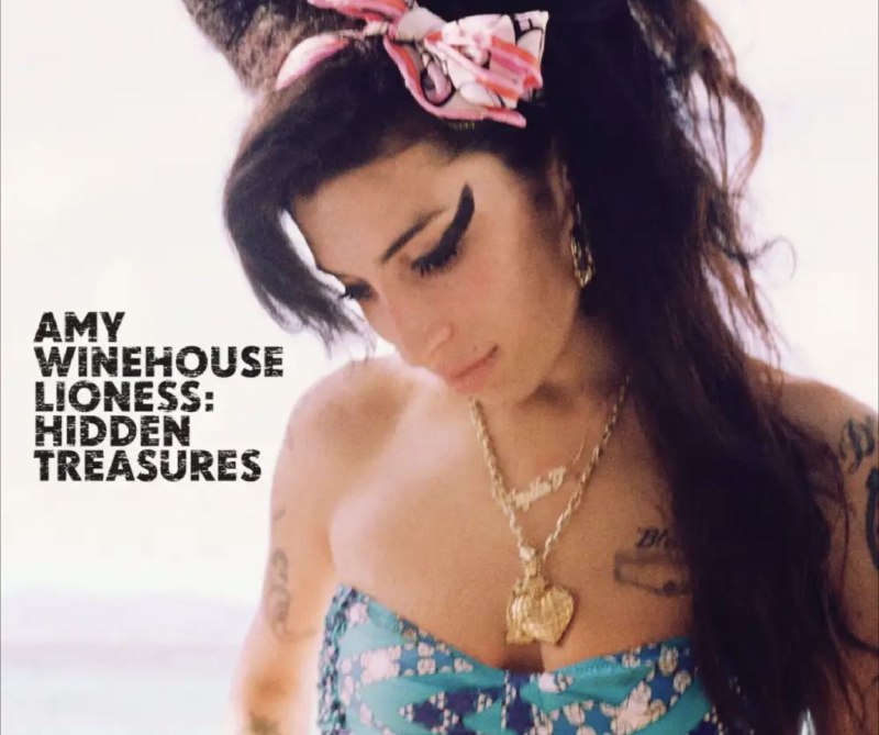 名称：Amy Winehouse - 2011年专辑 - Lioness Hidden Treasures   Flac描述：这张包含12首歌曲的专辑收录了艾米此前未发行的曲目、经典歌曲的替代版本以及几首全新创作的歌曲