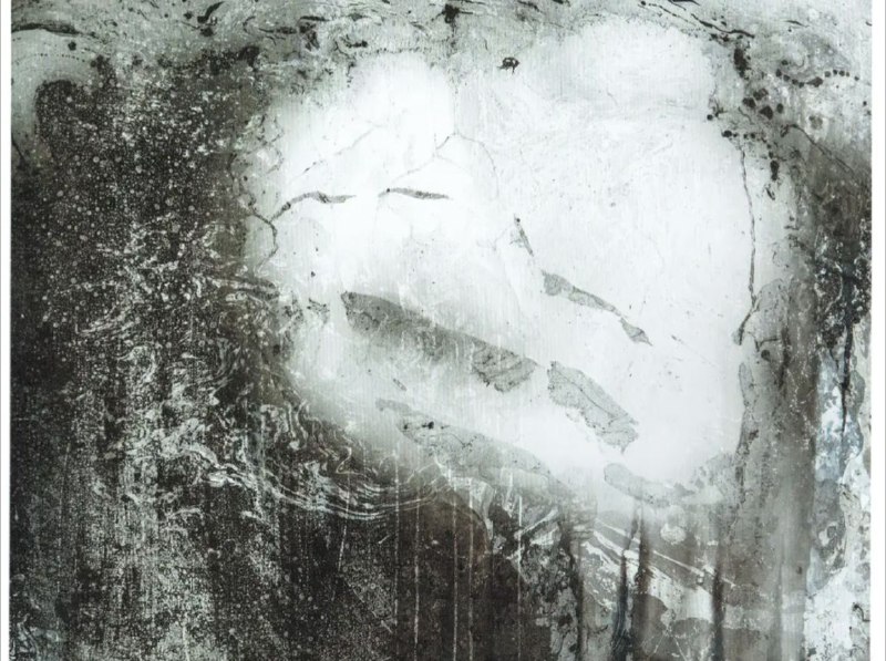 名称：Radiohead - 2016年专辑 - A Moon Shaped Pool   Flac cue描述：《月形池》（A Moon Shaped Pool）是英国摇滚乐队电台司令（Radiohead）的第九张录音室专辑，由奈杰尔·戈德里奇（Nigel Godrich）制作