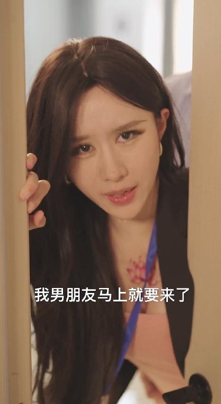 名称：最新擦边短剧：金牌补课师&逆袭课堂&学姐借根&补课日记&身下人&补习老师&学妹的第一课&课后有约（未删减版） 陈梓晴描述：喜欢就存每日更新 | 2026年7月8日抖音快手红果新剧已送达！每天同步更新全网最新短剧，频友第一时间看新剧！百度：